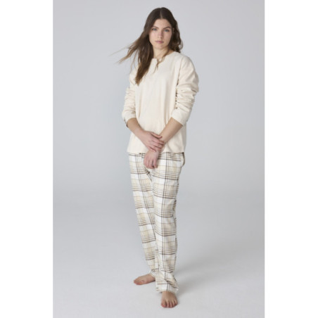 Pijama mujer con pantalón de cuadros y camiseta abotonada Pijama mujer con pantalón de cuadros y camiseta abotonada