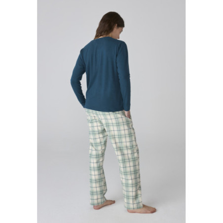 Pijama para mujer en azul con pantalón de cuadros verdes Pijama para mujer en azul con pantalón de cuadros verdes
