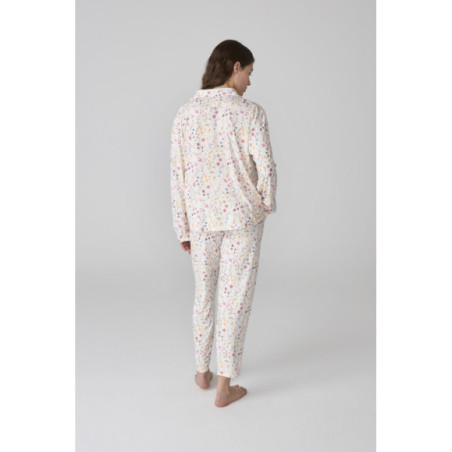 Pijama largo de mujer en blanco con estampado floral multicolor Pijama largo de mujer en blanco con estampado floral multicolor