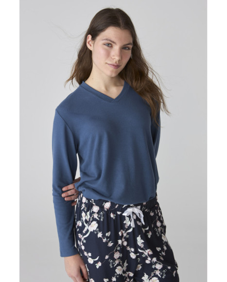 Pijama de mujer con camiseta azul y pantalón estampado floral en azul marino Pijama de mujer con camiseta azul y pantalón estampado floral en azul marino