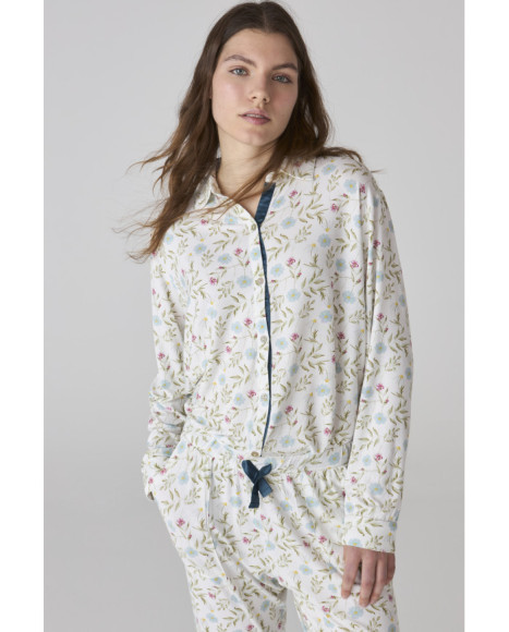 Conjunto de pijama para mujer en blanco con estampado floral delicado Conjunto de pijama para mujer en blanco con estampado floral delicado