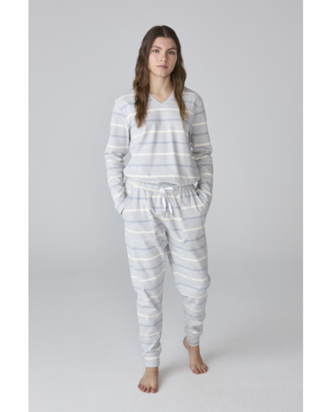 Pijama de mujer con rayas en tonos grises y azul claro Pijama de mujer con rayas en tonos grises y azul claro