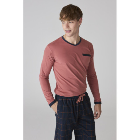 Pijama largo para hombre con camiseta coral y pantalón a cuadros Pijama largo para hombre con camiseta coral y pantalón a cuadros