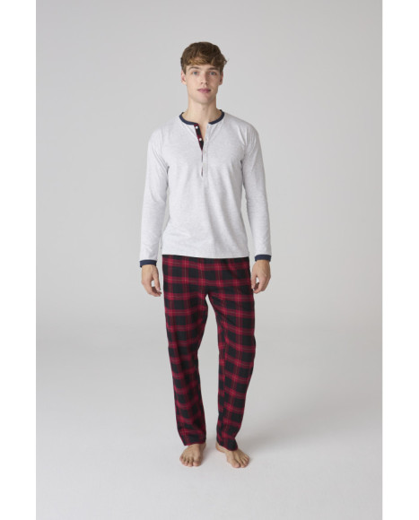 Pijama de hombre con camiseta gris y cuello henley Pijama de hombre con camiseta gris y cuello henley