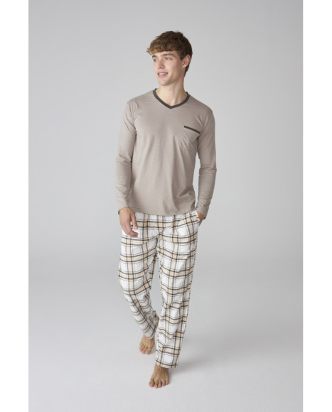 Pijama largo para hombre con camiseta taupe y pantalón a cuadros Pijama largo para hombre con camiseta taupe y pantalón a cuadros