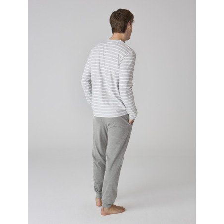 Set de pijama para hombre en gris jaspeado con camiseta a rayas y pantalón liso Set de pijama para hombre en gris jaspeado con camiseta a rayas y pantalón liso
